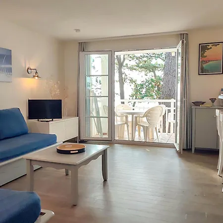 Apartment La Cabine - Face A La Mer, Piscine Chauffee, 4 P *